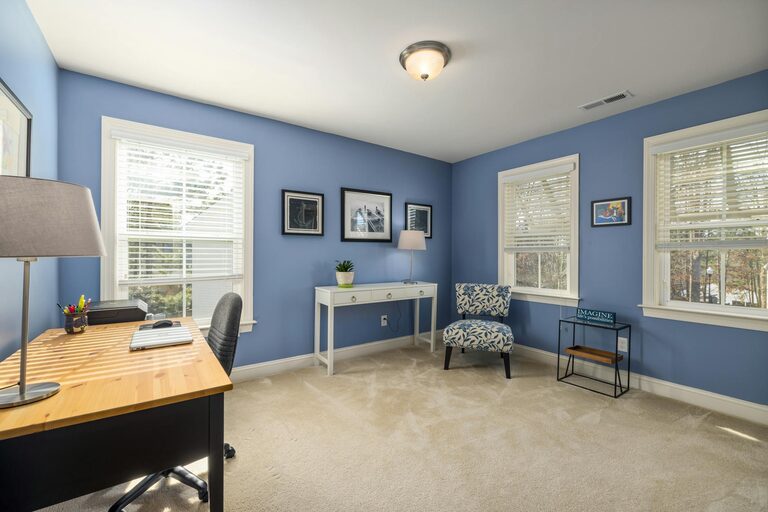 Tips for Creating a Cozy and Inviting Home Workspace